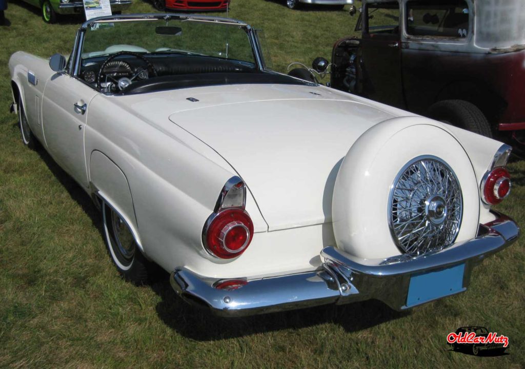 1956 Ford Thunderbird