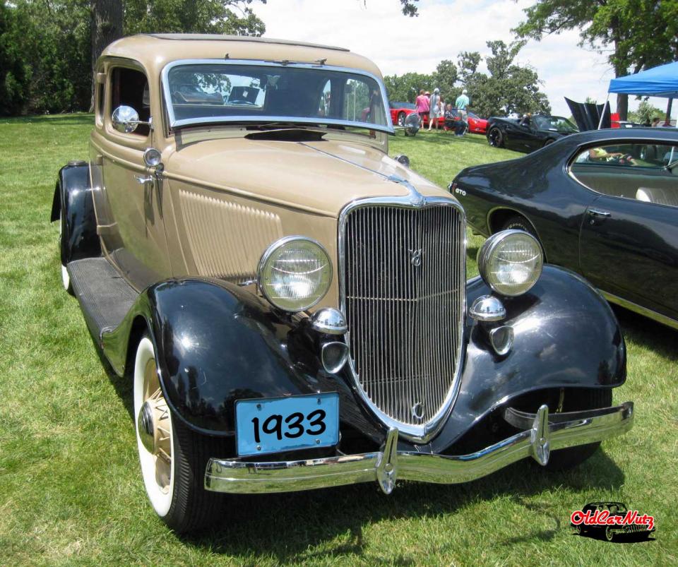 1933 Ford 5 Window Coupe