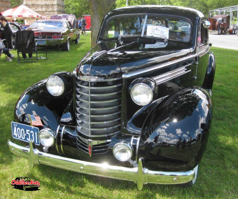 1937 Oldsmobile Business Coupe