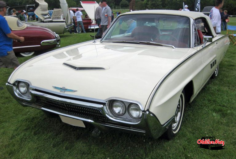 1963 Ford Thunderbird