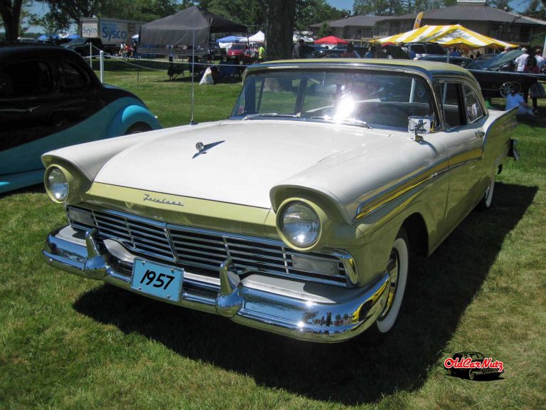 1957 Ford Fairlane 500