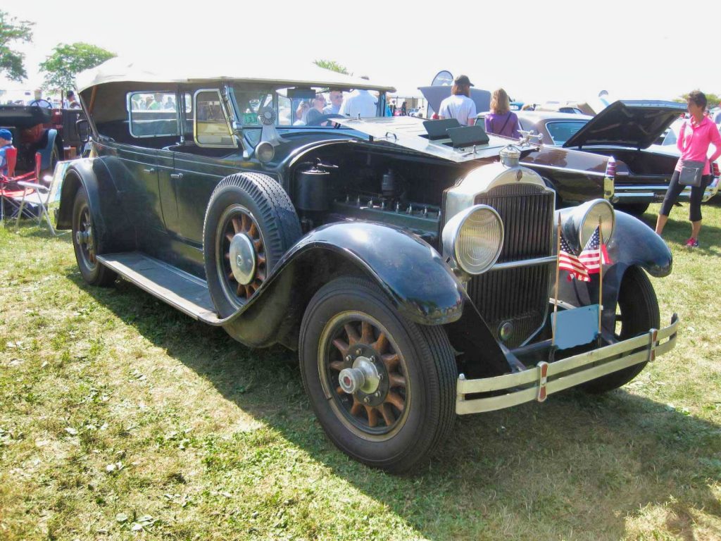 1929 Packard 640
