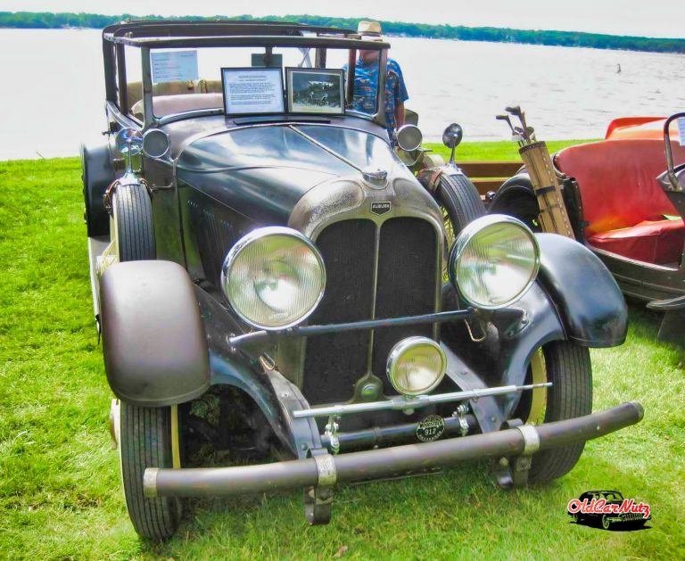 1930 Auburn 8-95