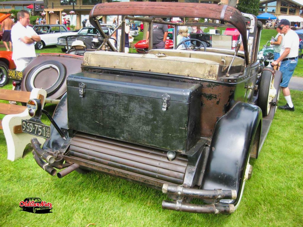 1930 Auburn 8-95 Phaeton Sedan